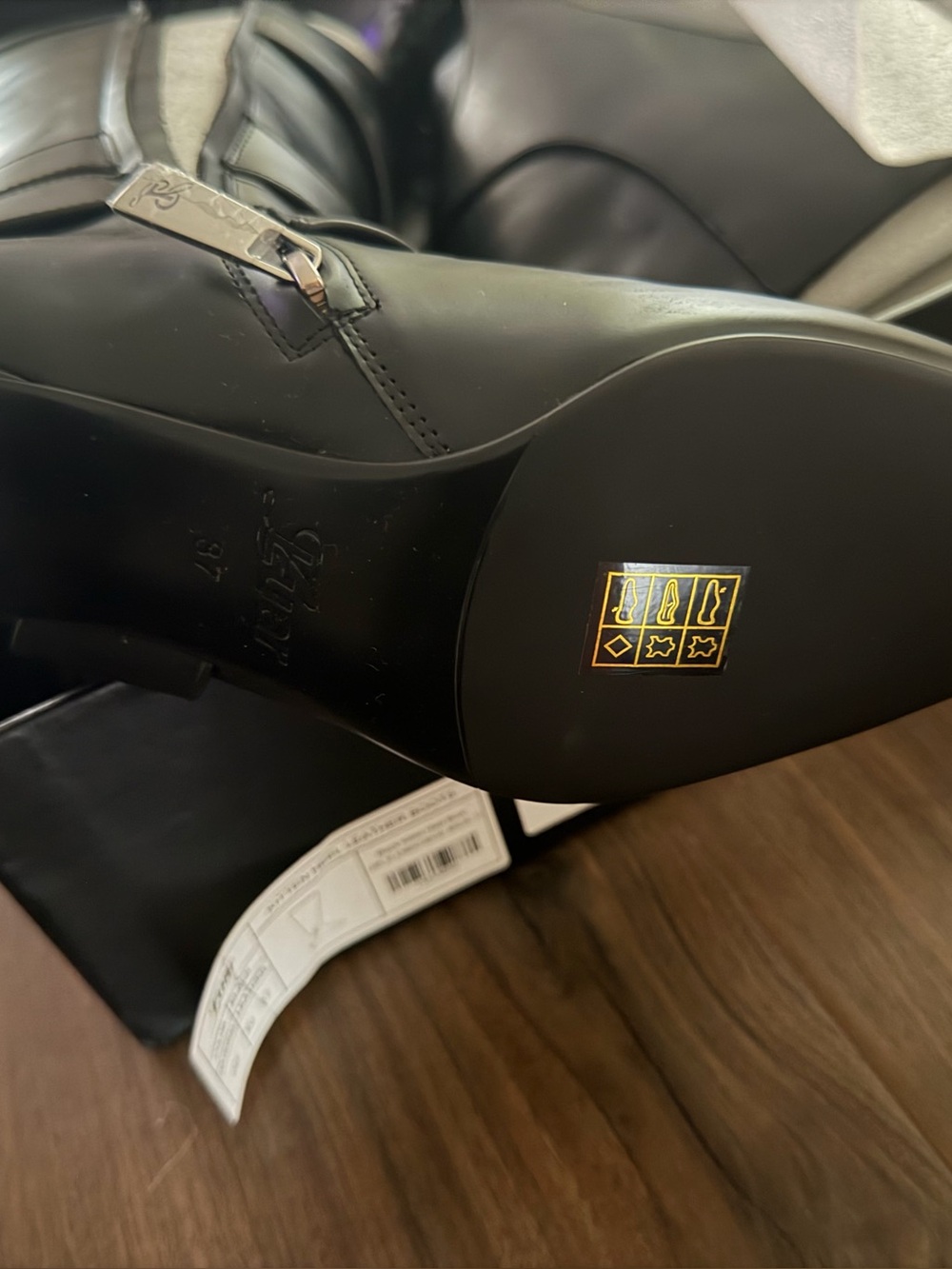 NIB! Luar Keyla Boot in Smooth Black Leather in size 37 - Picture 11 of 11
